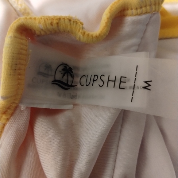 Cupshe Yellow Ruffled Swimsuit Size M - Picture 3 of 3